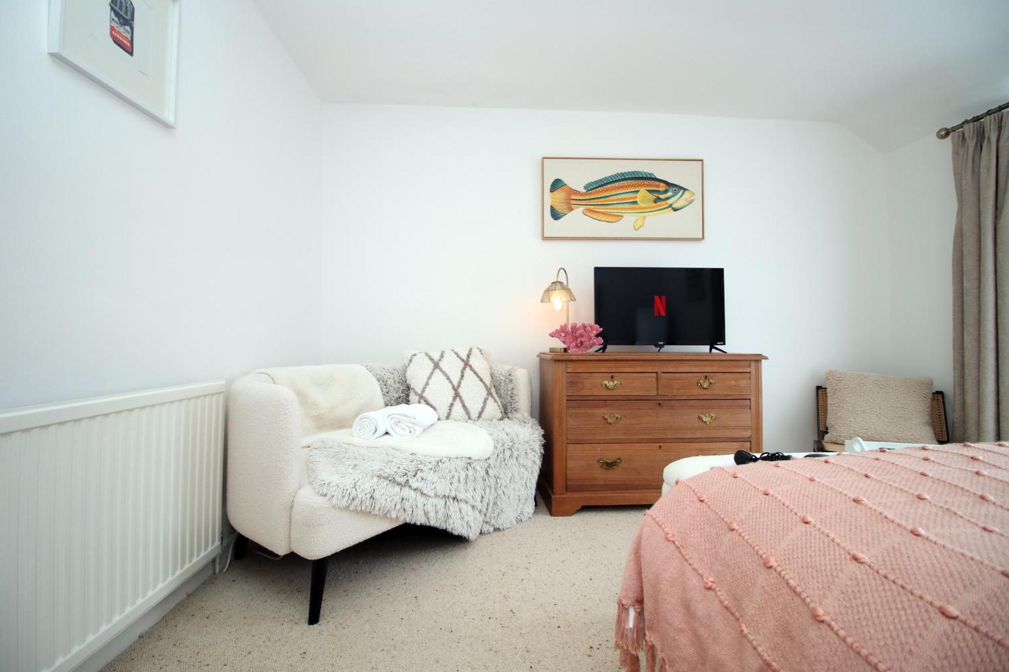 Little Gem In The Mumbles! Fishermans Cottage With Log Burner, Dog Friendly And Welcome Breakfast Hamper! Exteriör bild