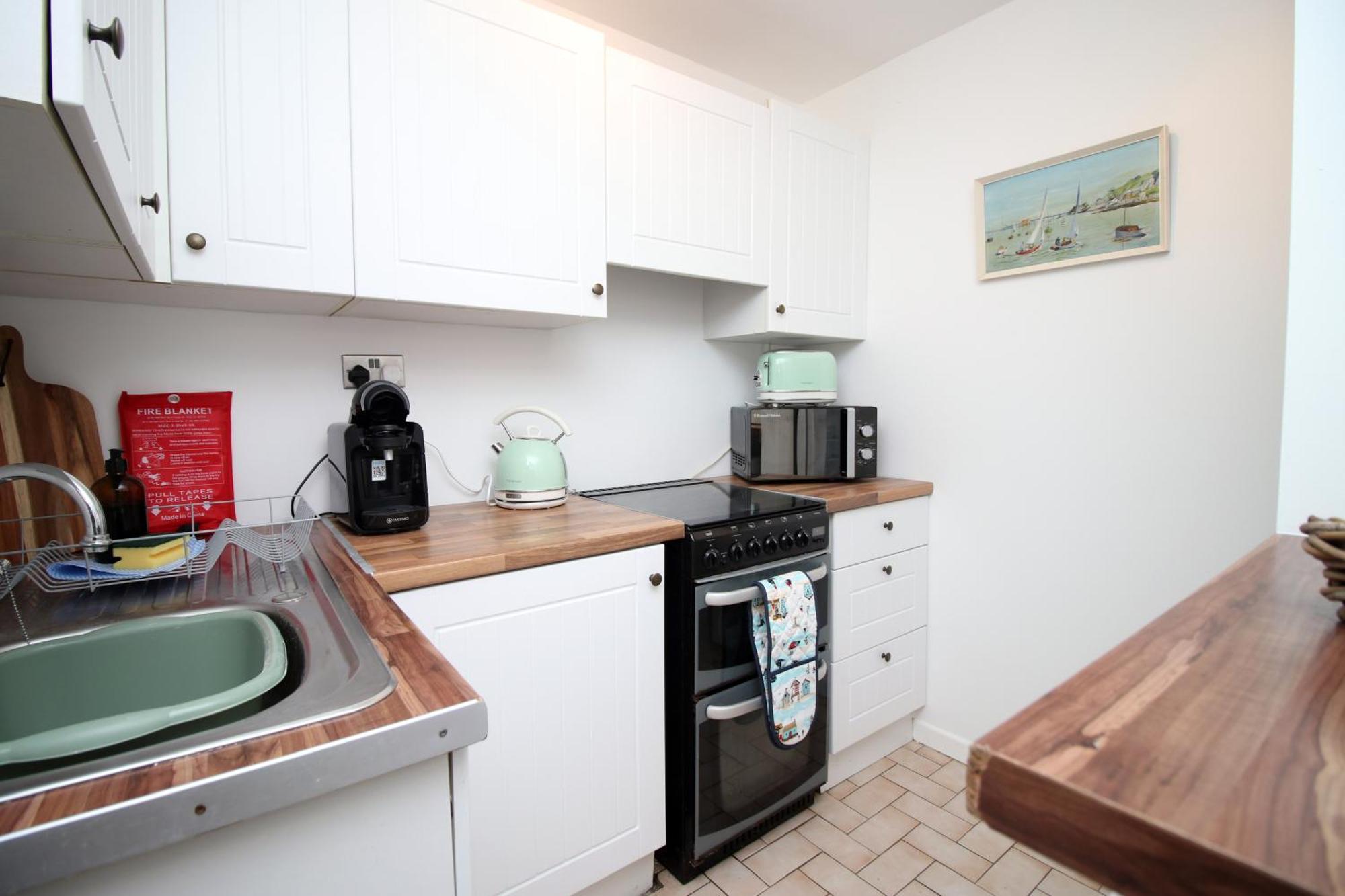 Little Gem In The Mumbles! Fishermans Cottage With Log Burner, Dog Friendly And Welcome Breakfast Hamper! Exteriör bild